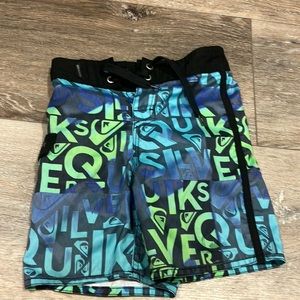 Kids 3t boardshorts swim trunks